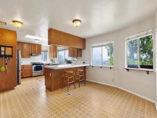 9549 Vista Aleta, Valley Center, CA 92082