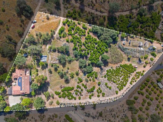 9549 Vista Aleta, Valley Center, CA 92082