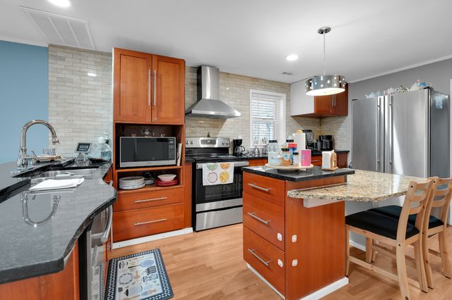 408 Spring St, Monteagle, TN 37356