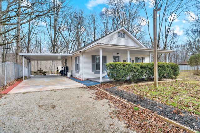 408 Spring St, Monteagle, TN 37356