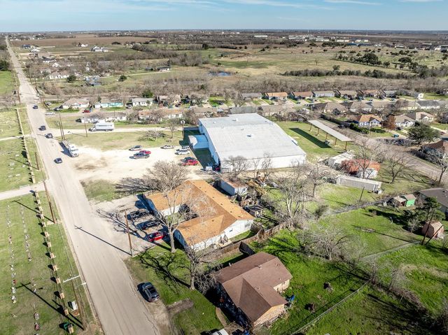 410 Thorndale A, Taylor, TX 76574