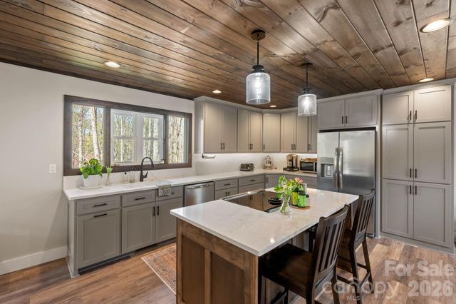 25 Briar Ridge Lane, Nebo, NC 28761