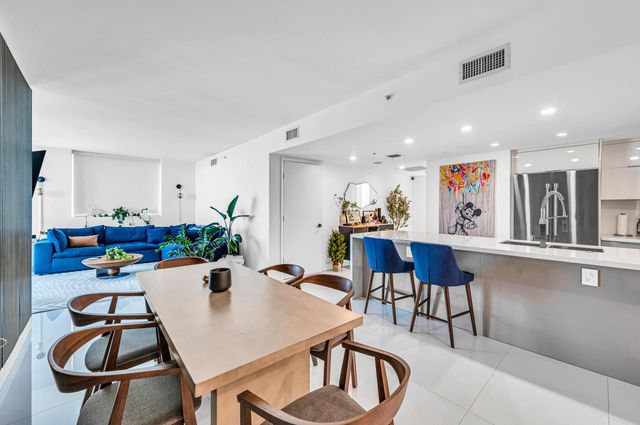 665 NE 25th Street 1001, Miami, FL 33137