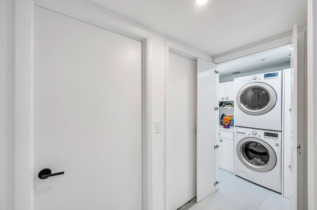 665 NE 25th Street 1001, Miami, FL 33137