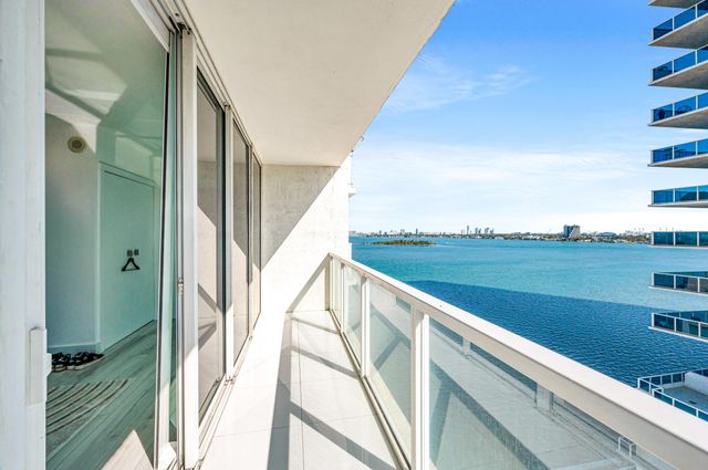 665 NE 25th Street 1001, Miami, FL 33137