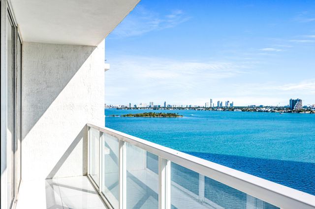 665 NE 25th Street 1001, Miami, FL 33137