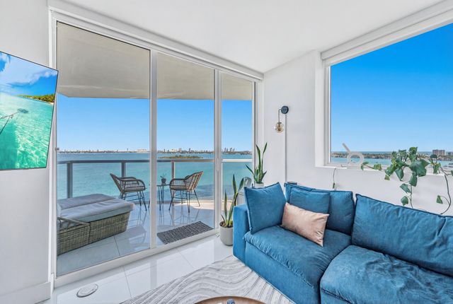 665 NE 25th Street 1001, Miami, FL 33137