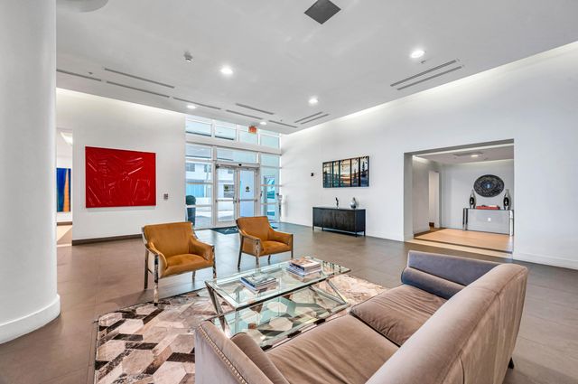 665 NE 25th Street 1001, Miami, FL 33137