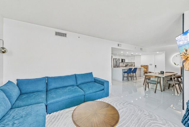 665 NE 25th Street 1001, Miami, FL 33137