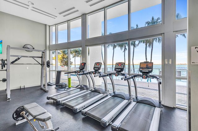 665 NE 25th Street 1001, Miami, FL 33137