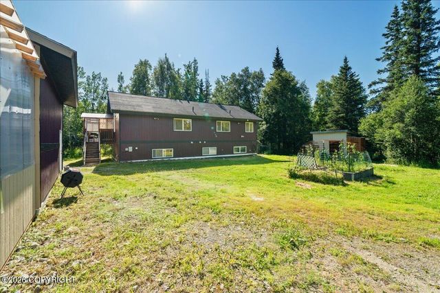 17205 E Idle Drive, Palmer, AK 99645