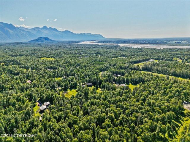 17205 E Idle Drive, Palmer, AK 99645