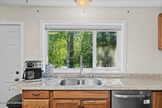 17205 E Idle Drive, Palmer, AK 99645