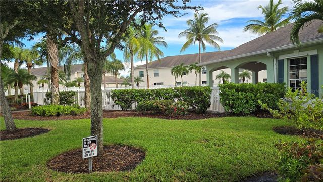 3005 PALMETTO OAK DRIVE 102, Fort Myers, FL 33916