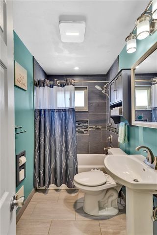 422 Dunbar Dr., Wilkins Twp, PA 15235