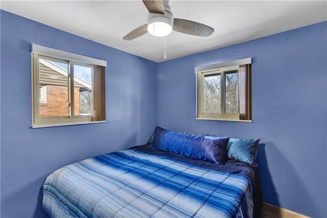 422 Dunbar Dr., Wilkins Twp, PA 15235