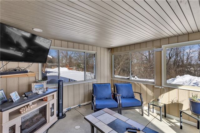 422 Dunbar Dr., Wilkins Twp, PA 15235