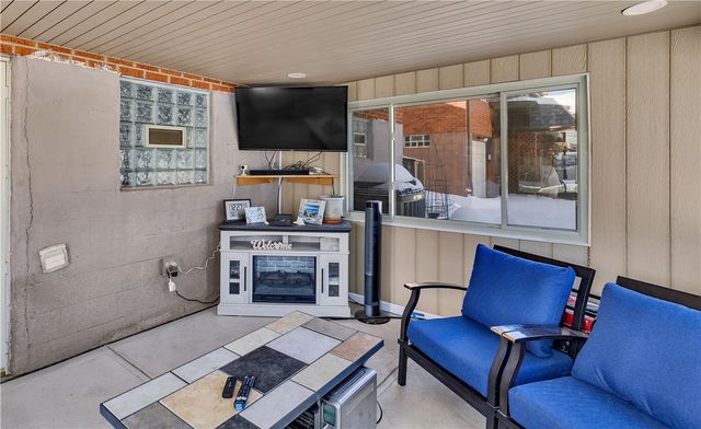 422 Dunbar Dr., Wilkins Twp, PA 15235