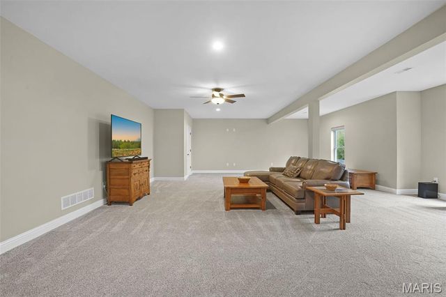 1538 Sagaponak Lane, Troy, IL 62294