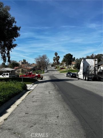 2417 EDWARDS, Bakersfield, CA 93306