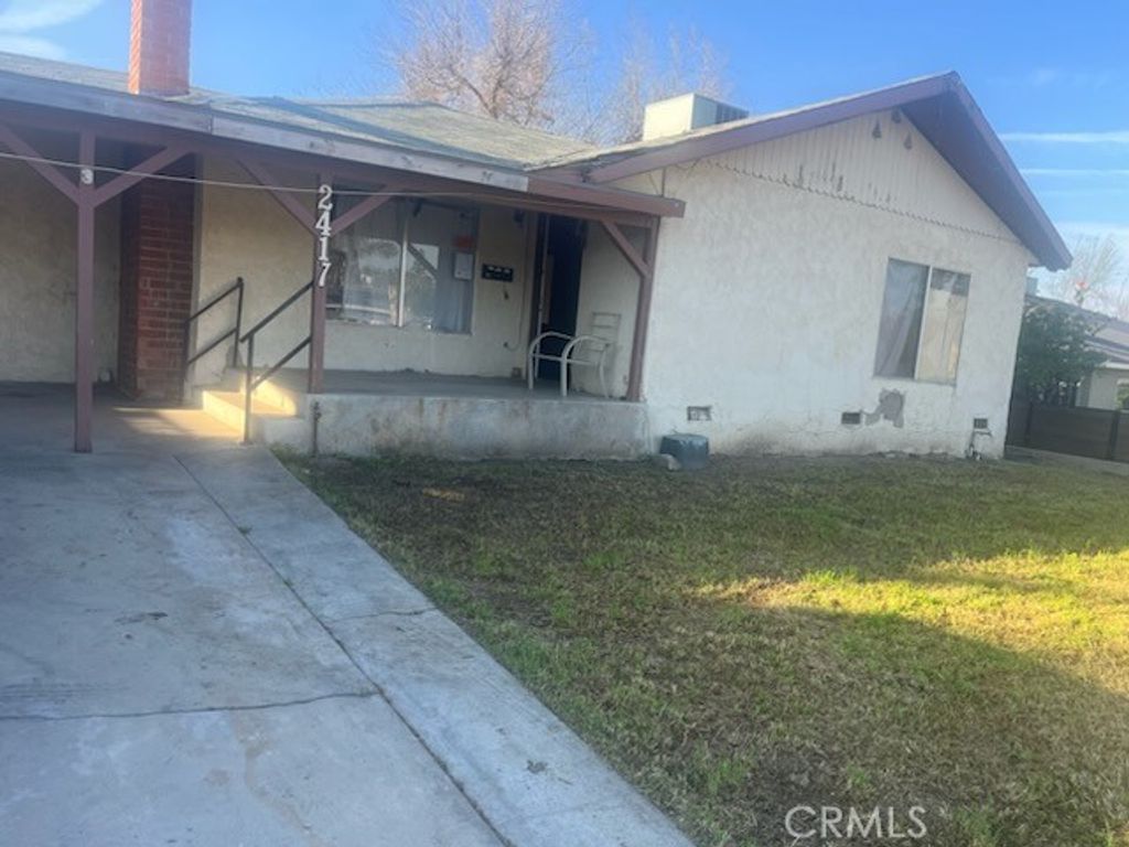 2417 EDWARDS, Bakersfield, CA 93306