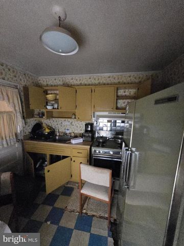 3506 CORNWALL CT, Baltimore, MD 21222