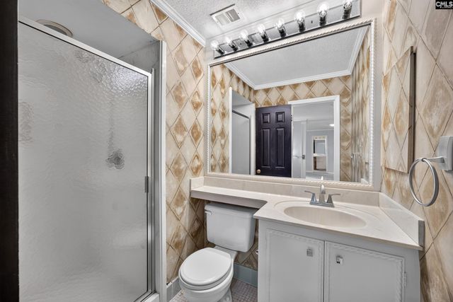 5516 LAKESHORE Drive 604, Columbia, SC 29206