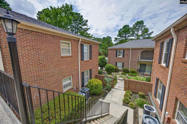 5516 LAKESHORE Drive 604, Columbia, SC 29206