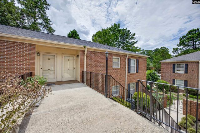 5516 LAKESHORE Drive 604, Columbia, SC 29206