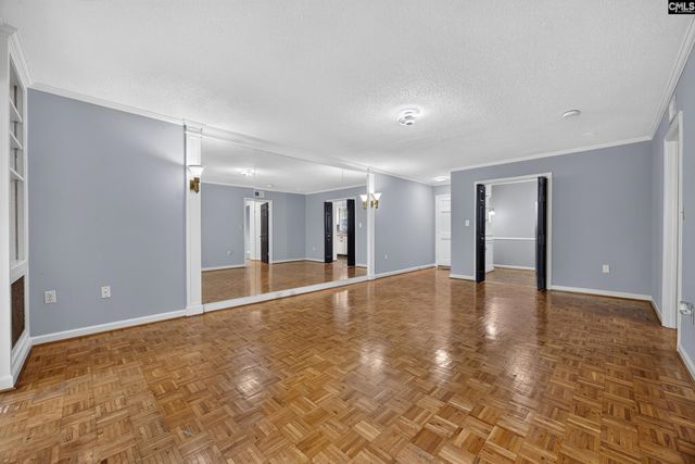 5516 LAKESHORE Drive 604, Columbia, SC 29206