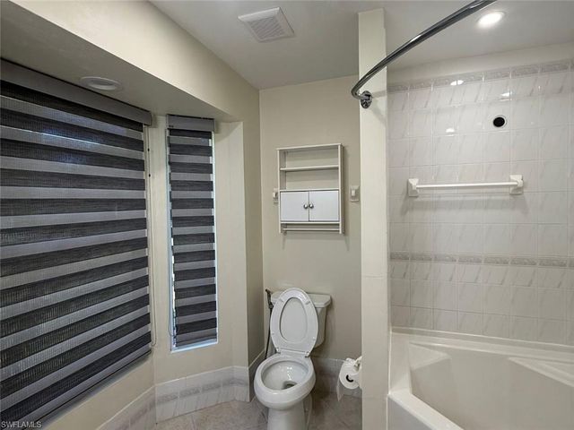 510 12th AVE NW, Naples, FL 34120