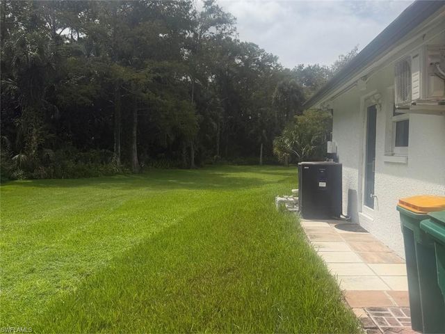 510 12th AVE NW, Naples, FL 34120