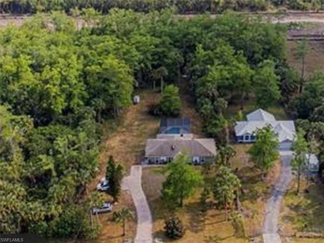 510 12th AVE NW, Naples, FL 34120