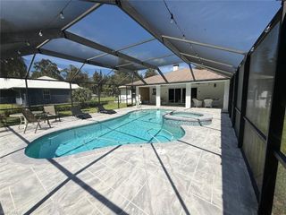 510 12th AVE NW, Naples, FL 34120