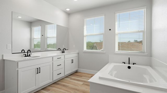 305 Outlooker Ct, Lincoln, CA 95648