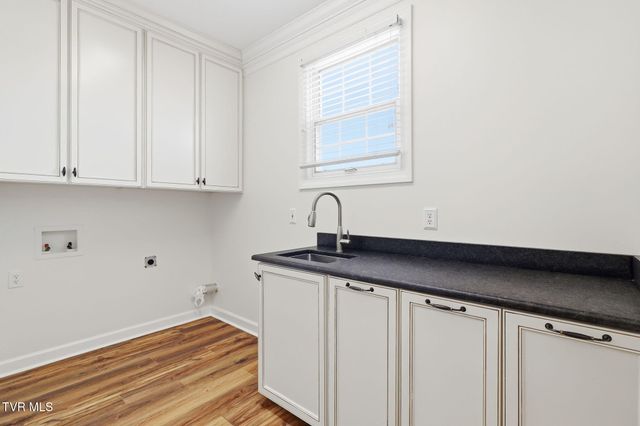 1500 Old Shiloh Road, Greeneville, TN 37745