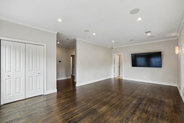 9847 Ontario Lane, Dallas, TX 75220