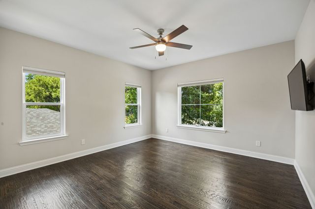 9847 Ontario Lane, Dallas, TX 75220