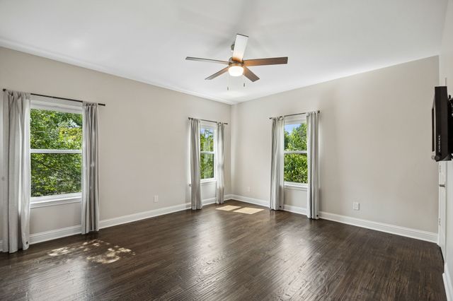9847 Ontario Lane, Dallas, TX 75220