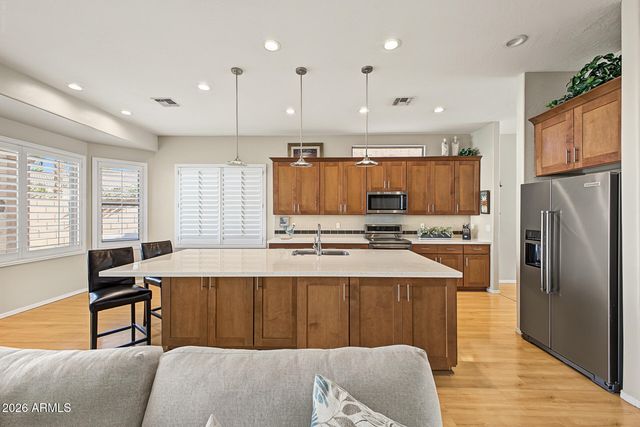 16822 S 1st Avenue, Phoenix, AZ 85045