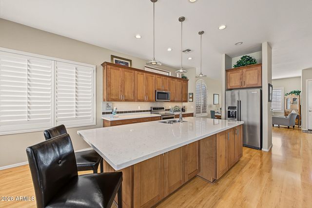 16822 S 1st Avenue, Phoenix, AZ 85045