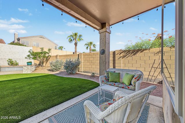 16822 S 1st Avenue, Phoenix, AZ 85045