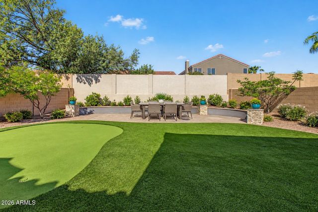 16822 S 1st Avenue, Phoenix, AZ 85045