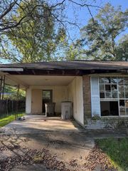 6204 Molino Dr, Baker, LA 70714