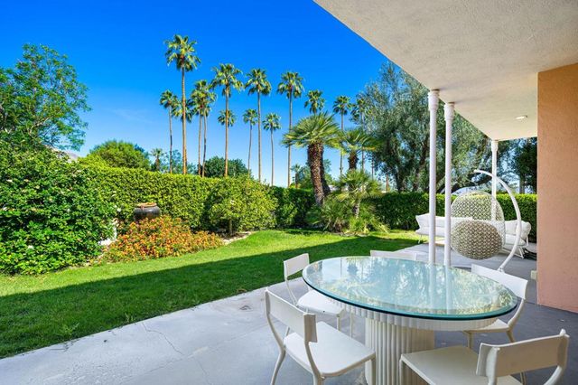 47185 El Agadir, Palm Desert, CA 92260