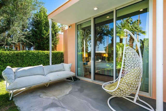 47185 El Agadir, Palm Desert, CA 92260