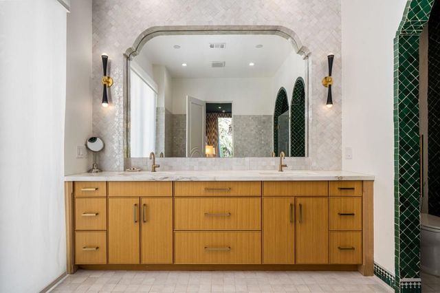 47185 El Agadir, Palm Desert, CA 92260