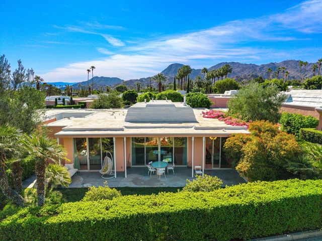 47185 El Agadir, Palm Desert, CA 92260