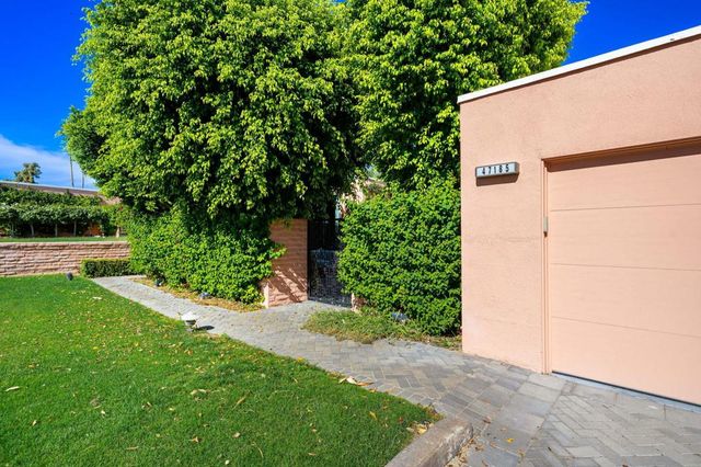 47185 El Agadir, Palm Desert, CA 92260