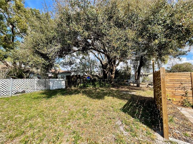 7911 ADEN LOOP, New Port Richey, FL 34655